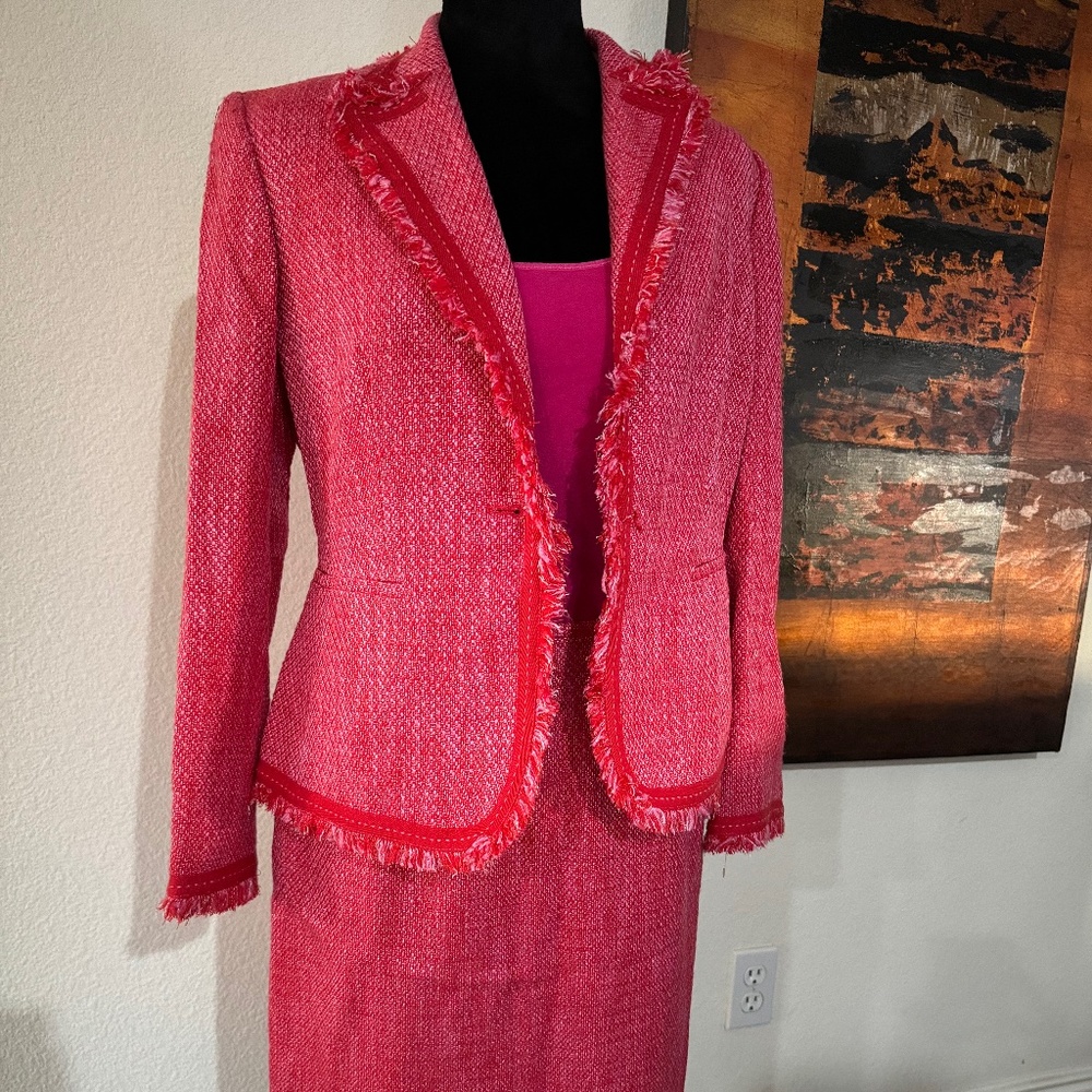 Kasper Vintage Red Tweed Skirt Suit w/Frayed Edges - 6P